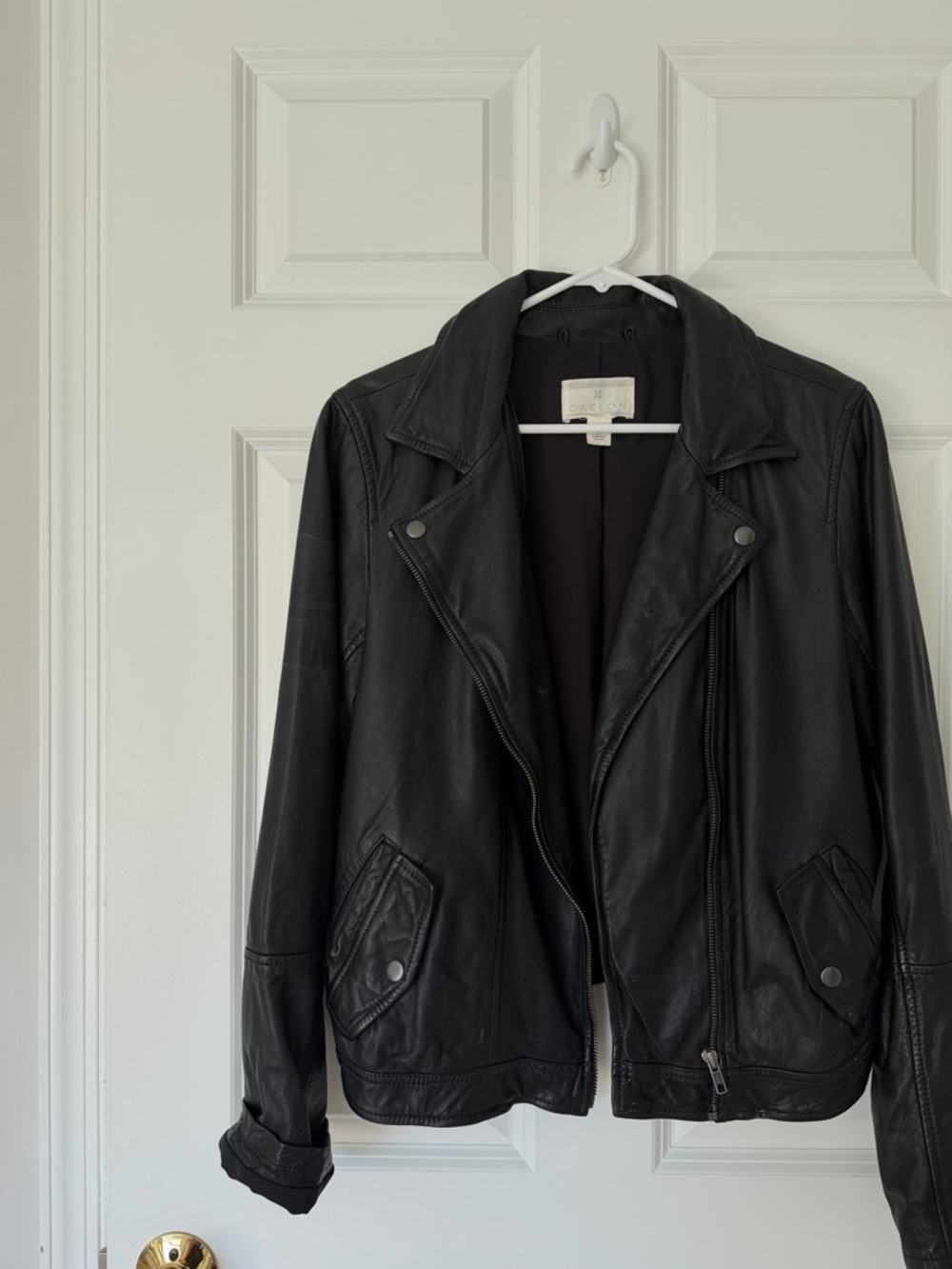 Leather jacket - Picture 2 of 6